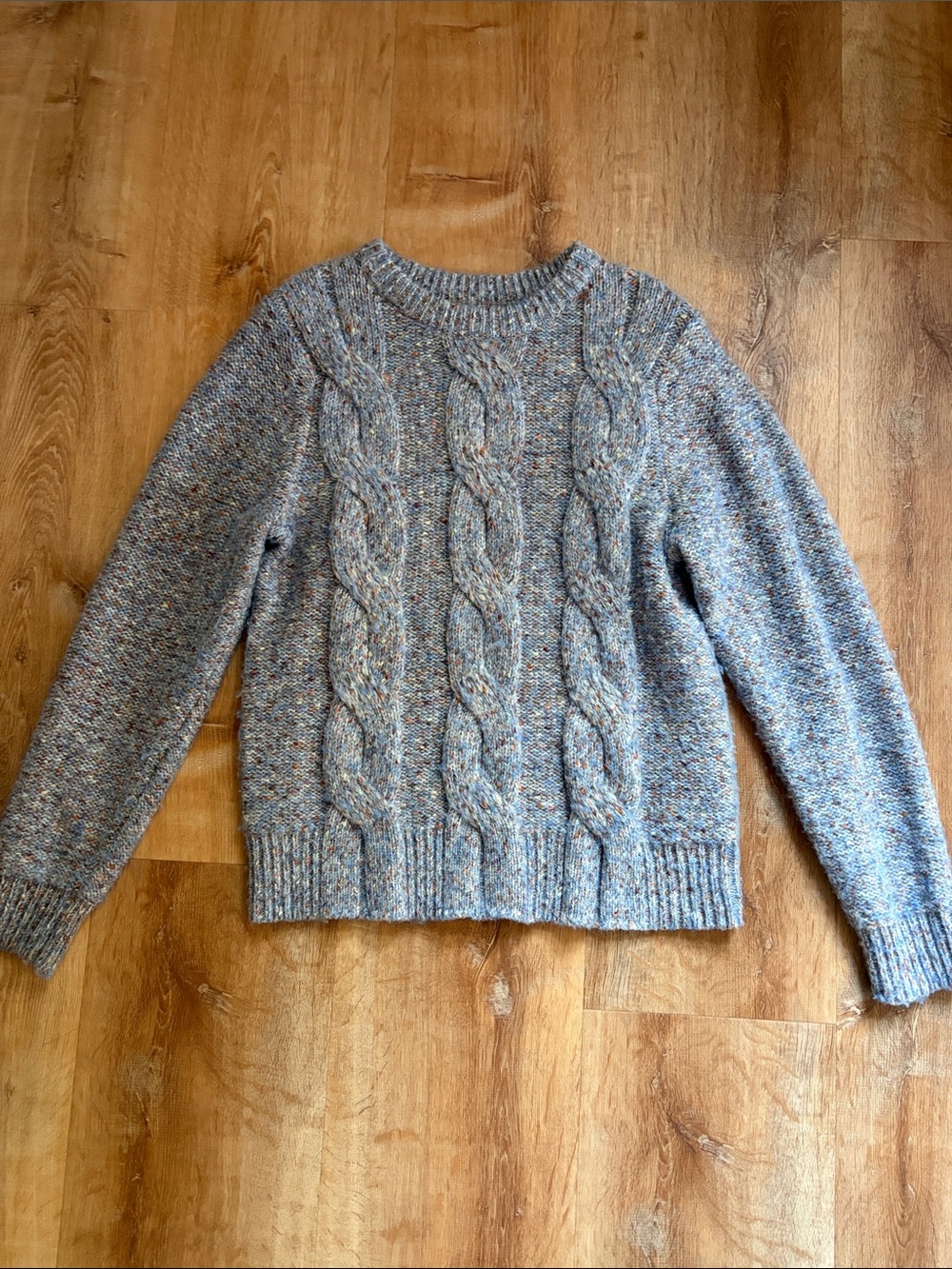 Cable Knit Crewneck Sweater in Speckled Blue